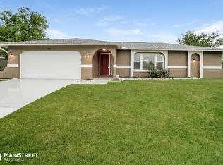 918 NE Van Loon Ln, Cape Coral, FL 33909
