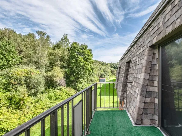 Orchard Park Apartments, 21 Crestwood Dr, Waterville, ME 04901