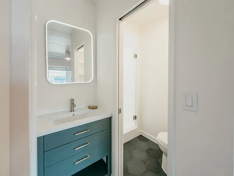 5518 Denny Ave — Photo 6