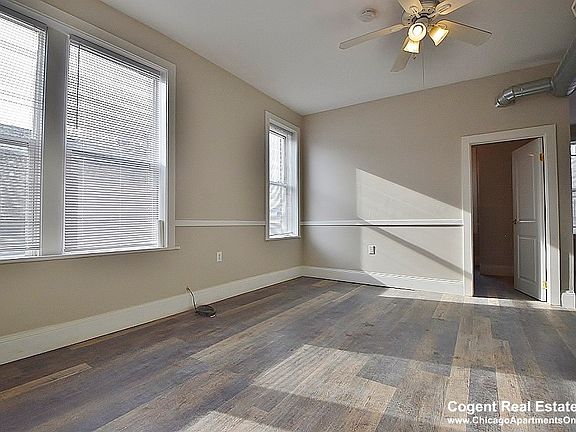 2nd image of 1410 N Ashland Ave APT 3