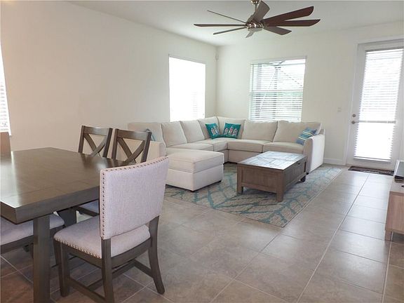 4th image of 1811 Berkshire Cir SW