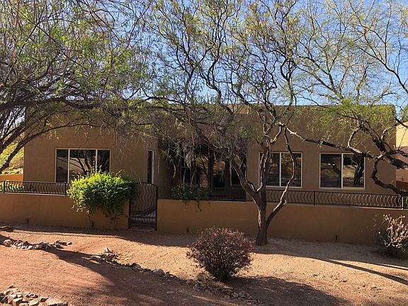 3rd image of 10630 E Eisenbergs Pl