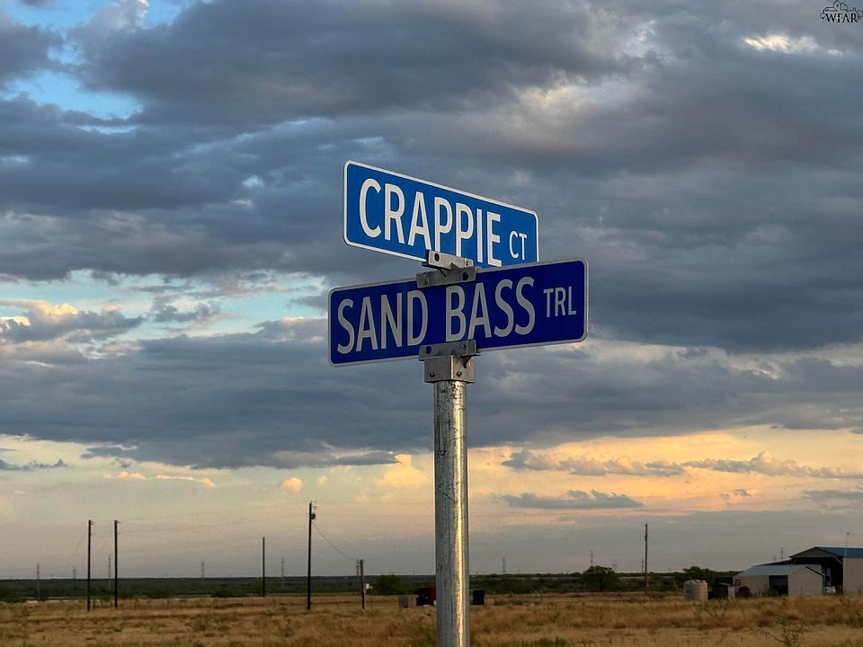 2nd image of Sand Bass Trl