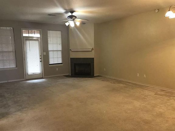 1305 W Villa Maria Rd APT A202, Bryan, TX 77801 | Zillow