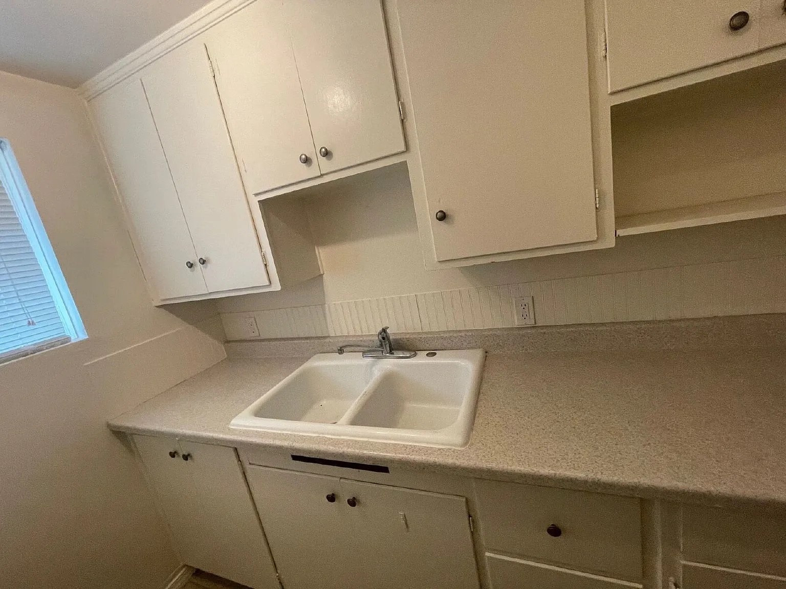 1 bed, 1.0 bath, 460 sqft, $995 — Photo 3