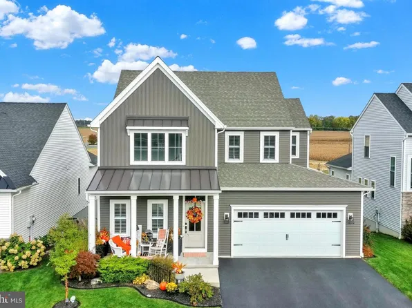 1834 Emerald Way, Mount Joy, PA 17552