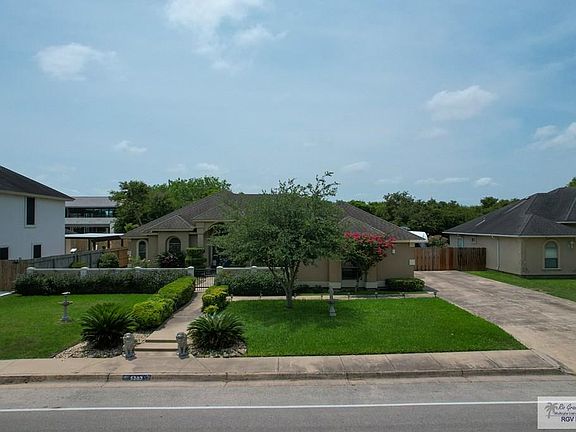 3rd image of 5303 Rustic Manor Dr