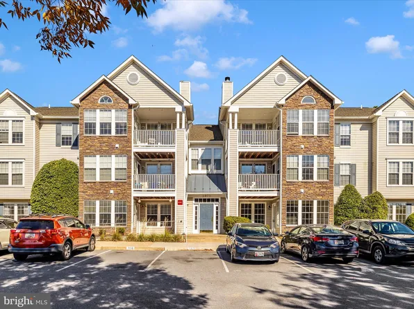 5670 Wade Ct APT D, Frederick, MD 21703