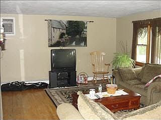 2nd image of 5 Foster Rd