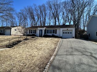 31 Morris Rd, West Orange, NJ 07052