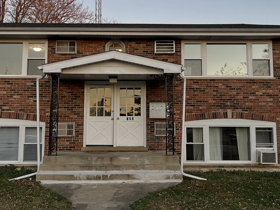 160 S Curtis Ave