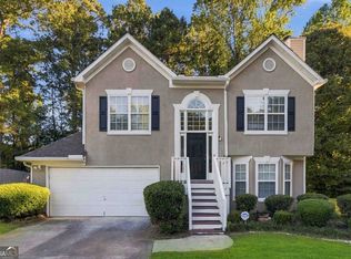 3060 Harvest Cir, Fairburn, GA 30213