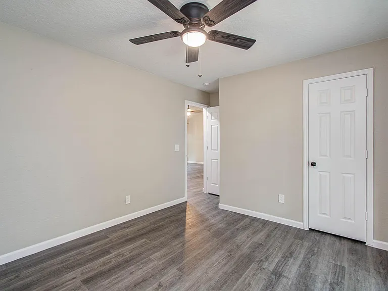 5803 Forest Timbers Dr — Photo 4