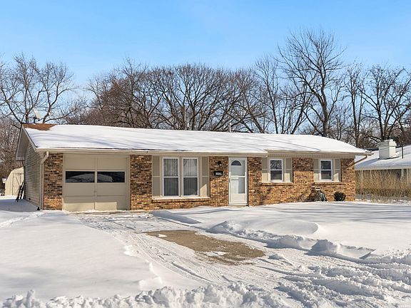 2nd image of 1039 Faurote Ave