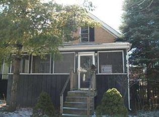 2523 Walnut St, Blue Island, IL 60406