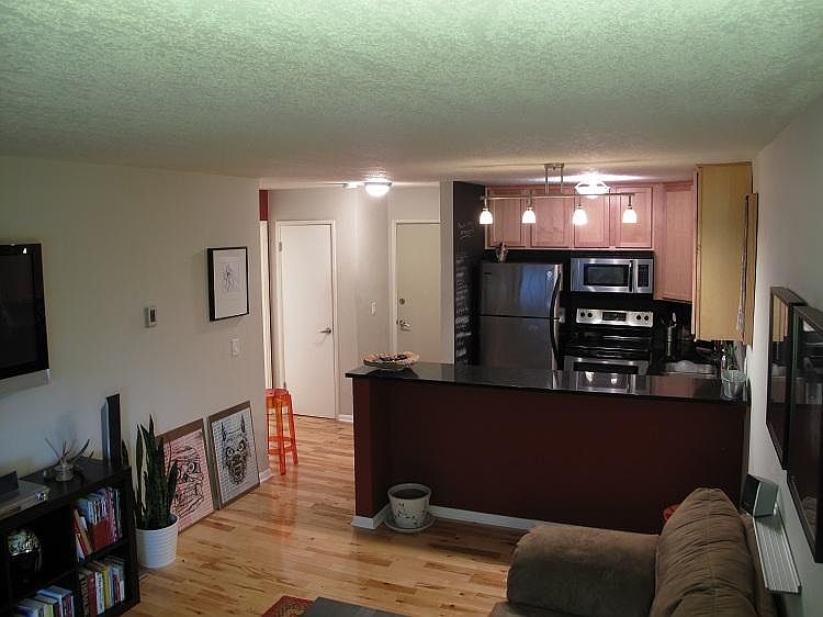1st image of 3844 Nicollet Ave APT 203