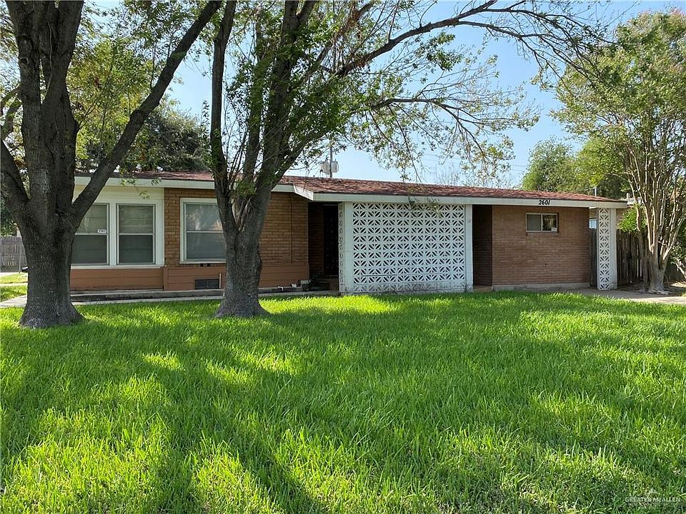 Front of home. Large lot