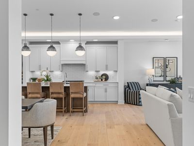 1 Hill Farm Rd #300, North Oaks, MN, 55127