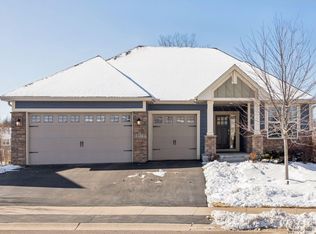 11071 Sundance Rdg, Osseo, MN 55369