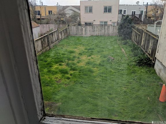 3rd image of 52 Willits St