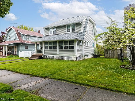 3rd image of 1633 Glenmount Ave