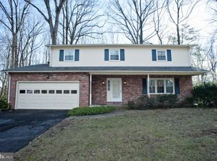 95 Chautaugua Rd, Arnold, MD 21012