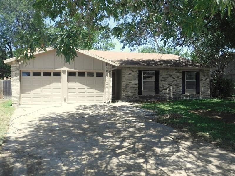 1st image of 7117 Newcastle Pl