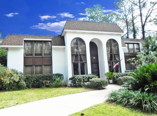 5925 SW 35th Way, Gainesville, FL 32608