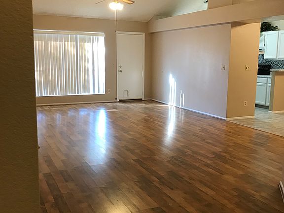 3rd image of 7319 W Sierra Vista Dr