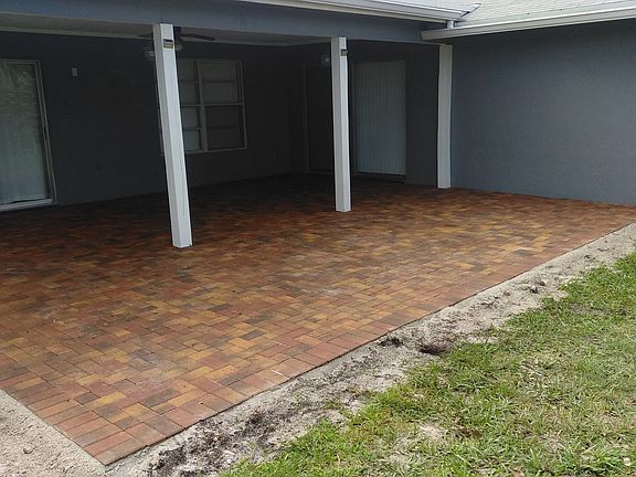 5th image of 1191 SW 25th Ave