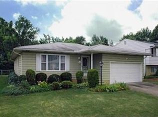 14412 Rochelle Dr, Maple Heights, OH 44137