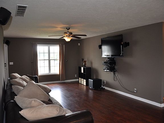 5th image of 7970 Sandalwood Dr