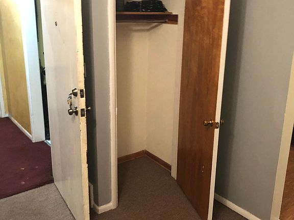 2nd image of 24 Marshall Ave APT 3