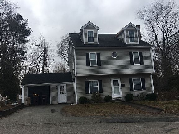 2nd image of 54 Abigail Adams Cir