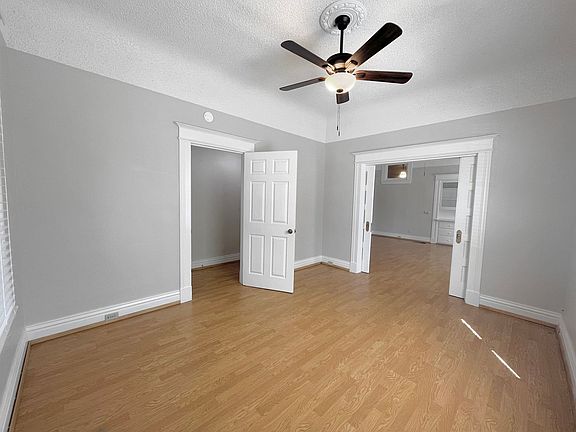3rd image of 1237 G St #2
