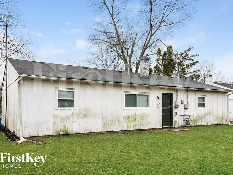 8738 Montery Rd — Photo 17