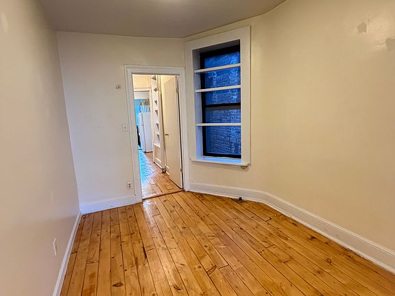 5th image of 424 E 83rd St APT 5W