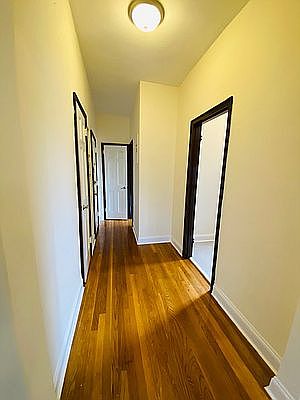 4th image of 300 E 38th St APT 4C