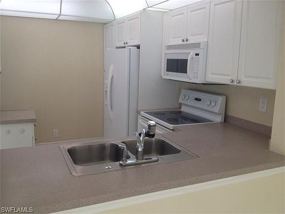 3rd image of 1085 Forest Lakes Dr APT 202