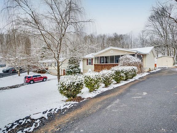 4th image of 132 Wembeck Dr