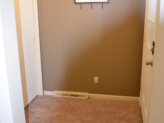 2nd image of 690 Loda Dr