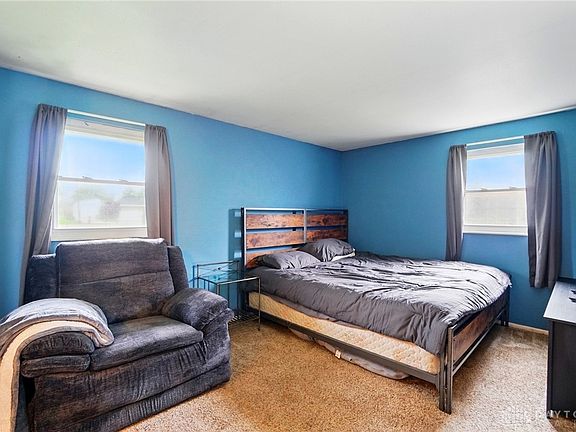 4th image of 63 Rogers Dr