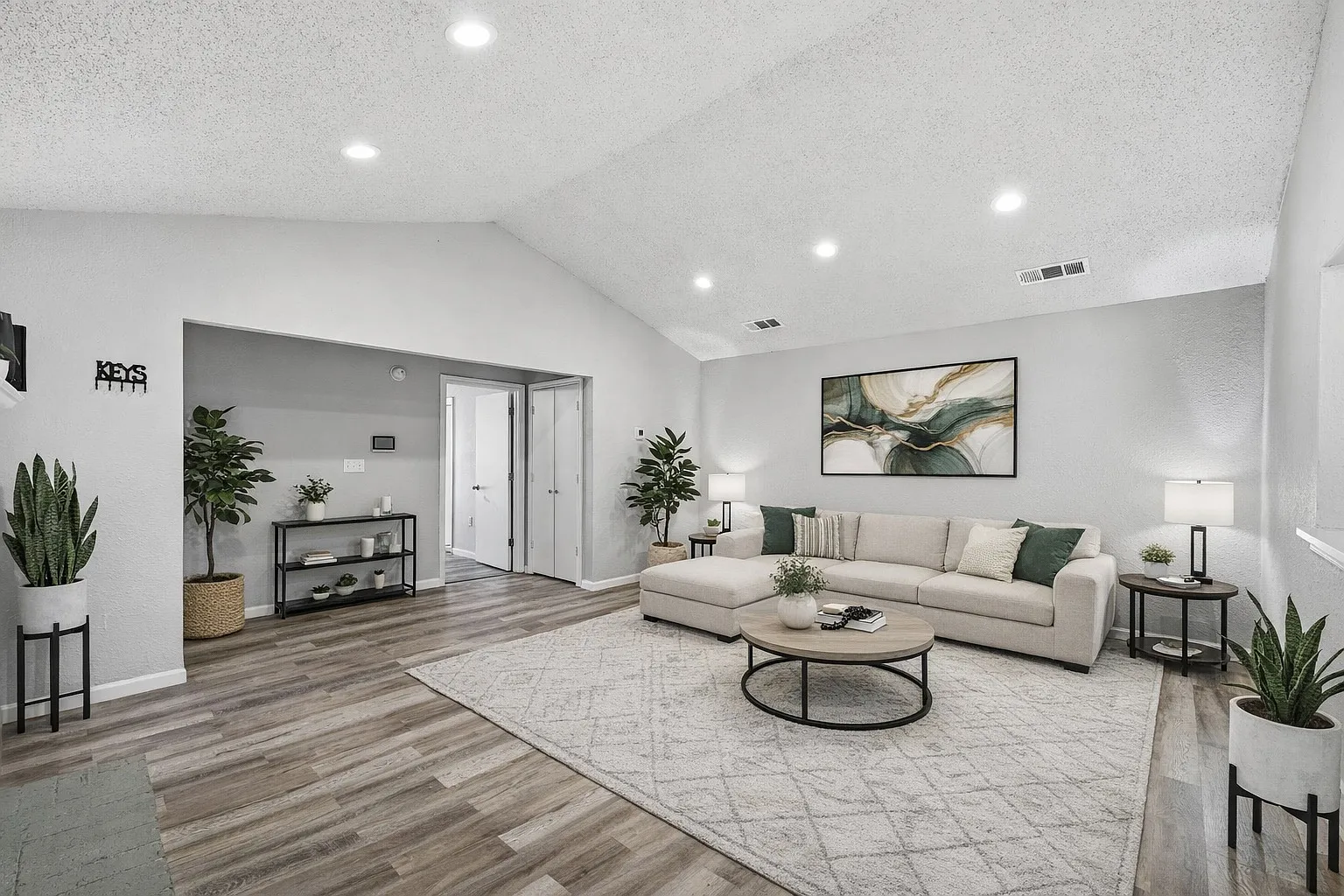2 bed, 1102 sqft, $2,200 — Photo 3