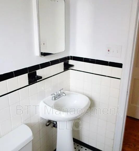 8206 Greenwood Ave #5 — Photo 62