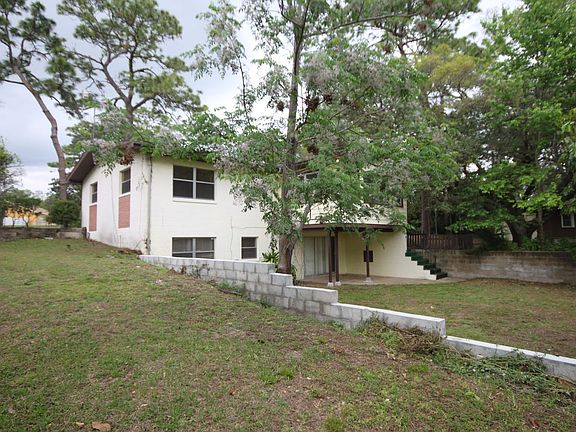 2nd image of 1415 Atlantis Dr