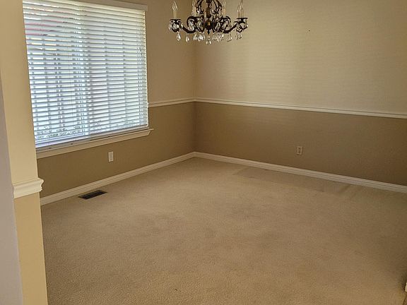 3rd image of 9819 Golden Dr