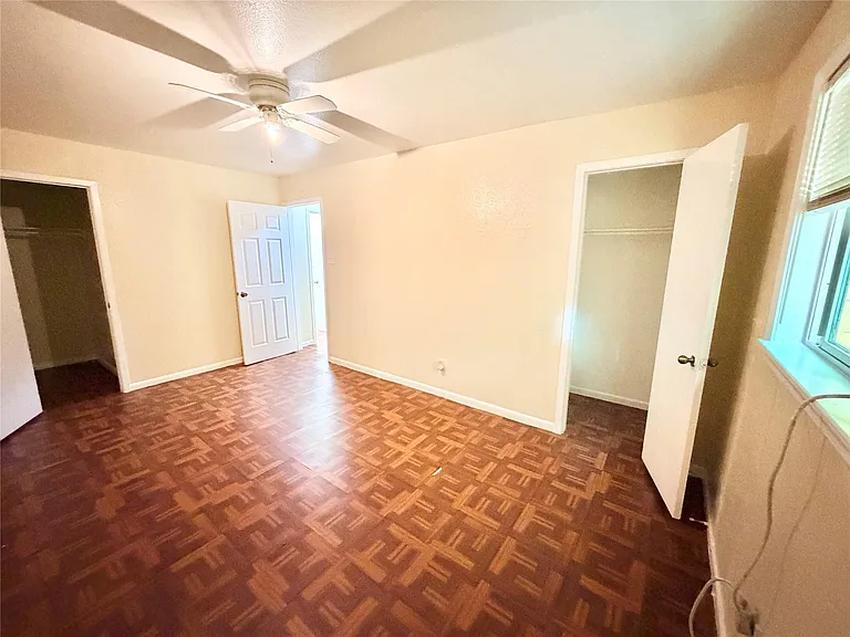 6257 Manor Rd #B — Photo 21