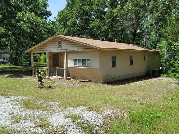 2nd image of 299 Sherwood Dr