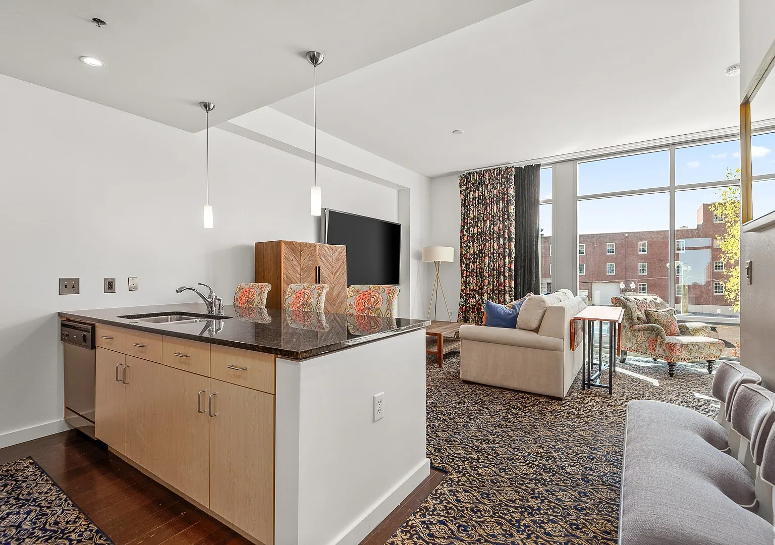 1 bed, 658 sqft, $2,500 — Photo 1