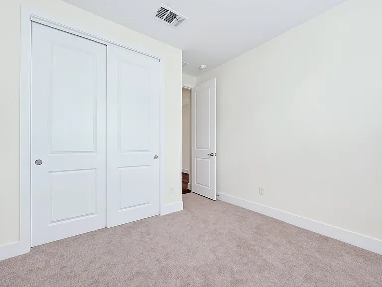7340 Confetti Ln — Photo 17